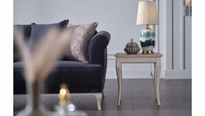 Alternative view of Andera apupöytä