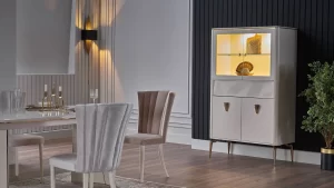 Alternative view of Plaza vitriini