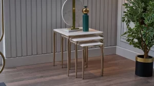 Plaza apupöytäsarja